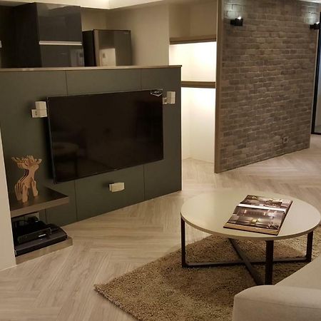 3 Bedrooms And 1 Study And 3 Bathrooms Near Taipei 101 & Mrt Exterior foto